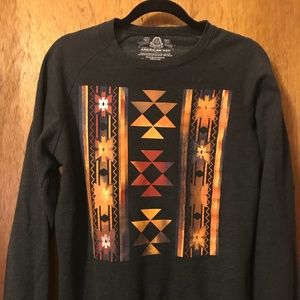 Geometric/tribal men’s pullover